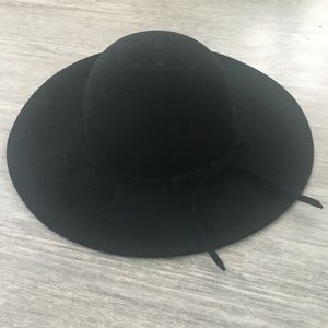 Black Felt Hat with bow
